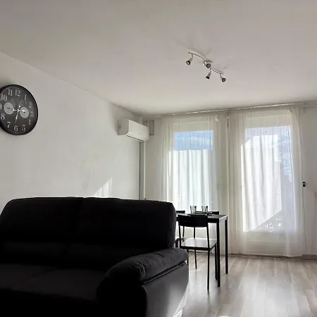 T3 Lumineux Confort - Climatise - Parking Apartmán